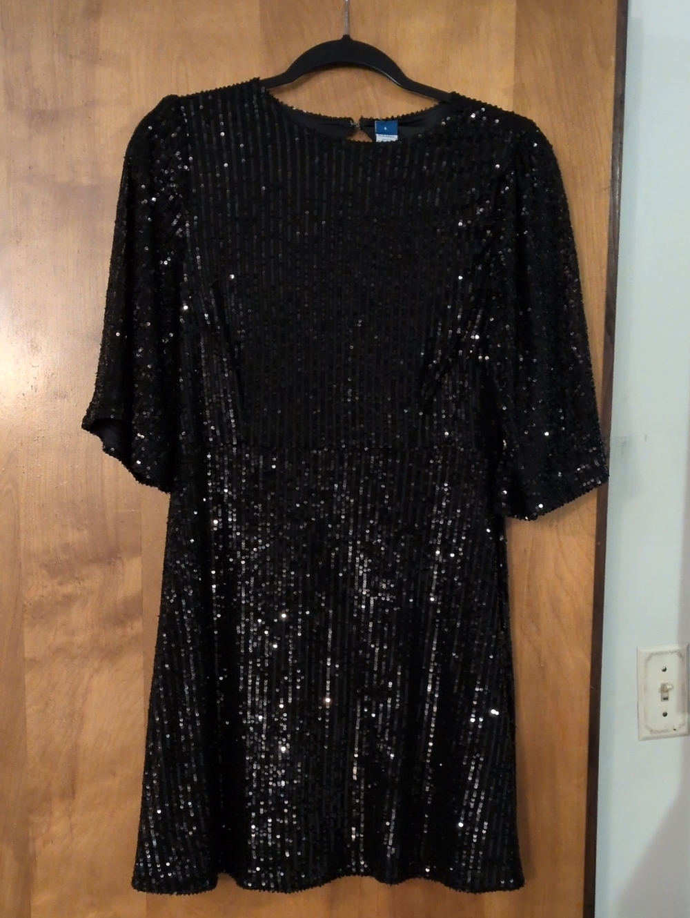 Black Sequin Short Sleeve Party Dress
